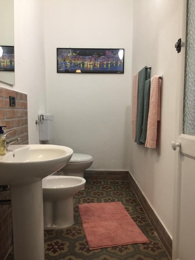 B&B Dormire Dai Grimaldi ジェノヴァ エクステリア 写真